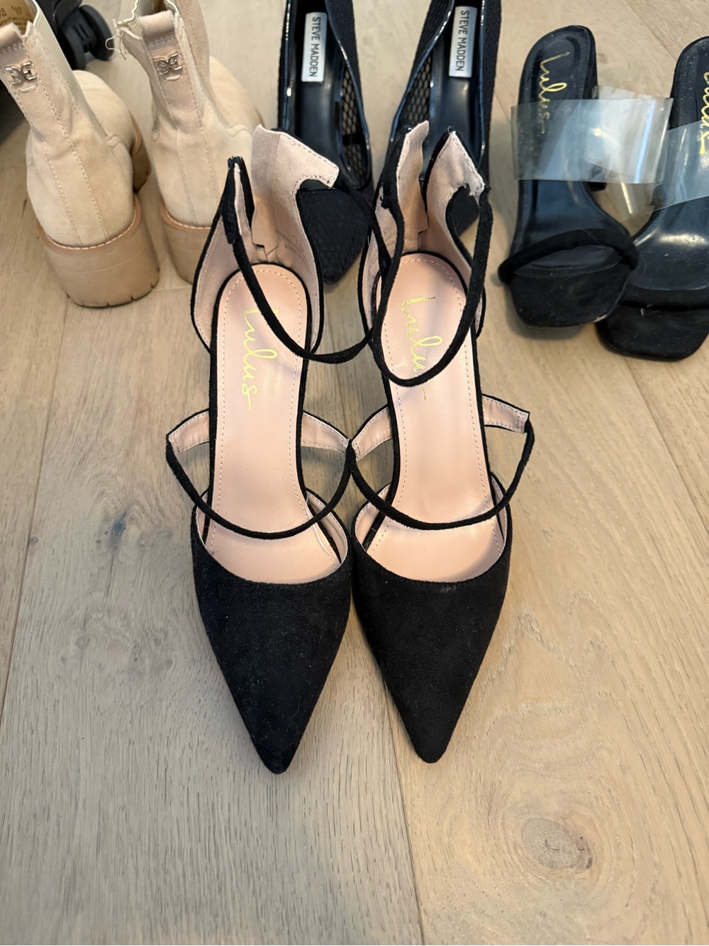 Lulu's Black Pointed-Toe Strappy Suede Heels